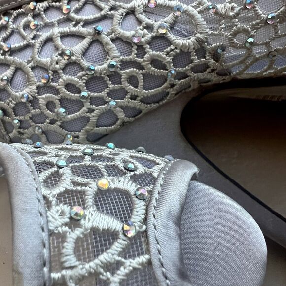 Lady Couture Ivy Peep Toe Silver Lace Mesh Stiletto Heels NIB Women’s EU 38 US 7 - Picture 10 of 16